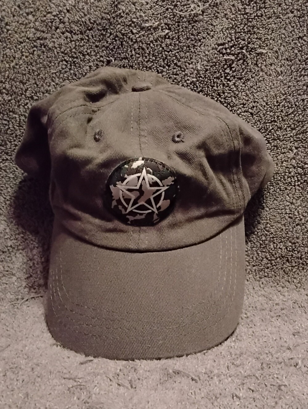 Gray Baseball Cap with Star Emblem
